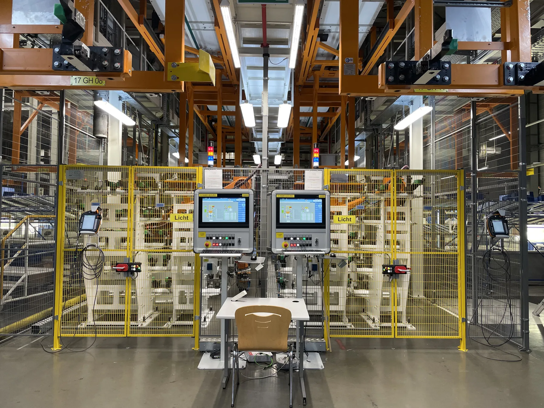 Working environment with technical context